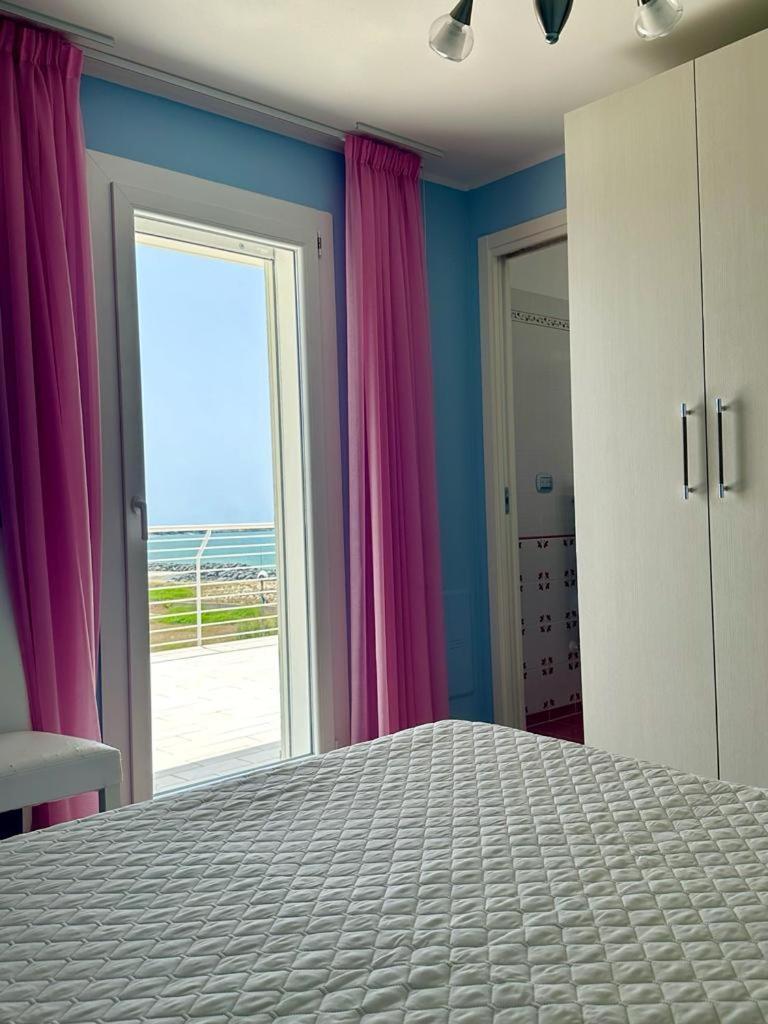 Sigis House - Independent Apartment Sea View Fiumicino Exterior foto